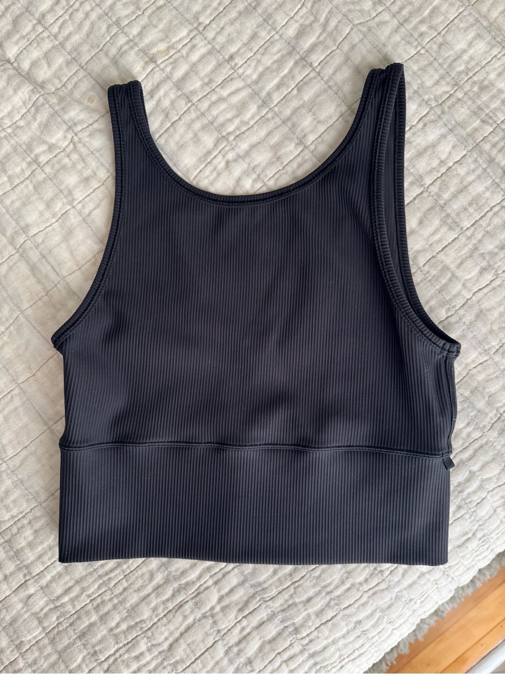 Lululemon Power Pivot Ribbed cropped tank top
Black